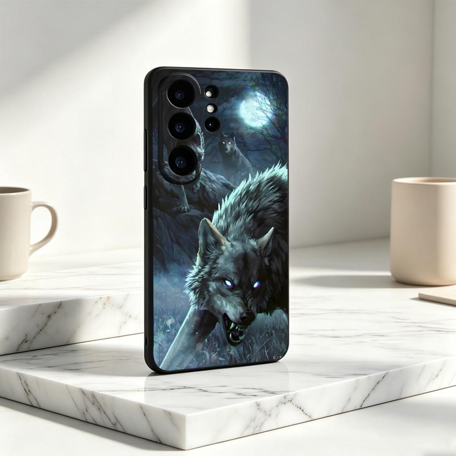 Phone Cases Under $20 - Funda Wolf Pack Under Moon para